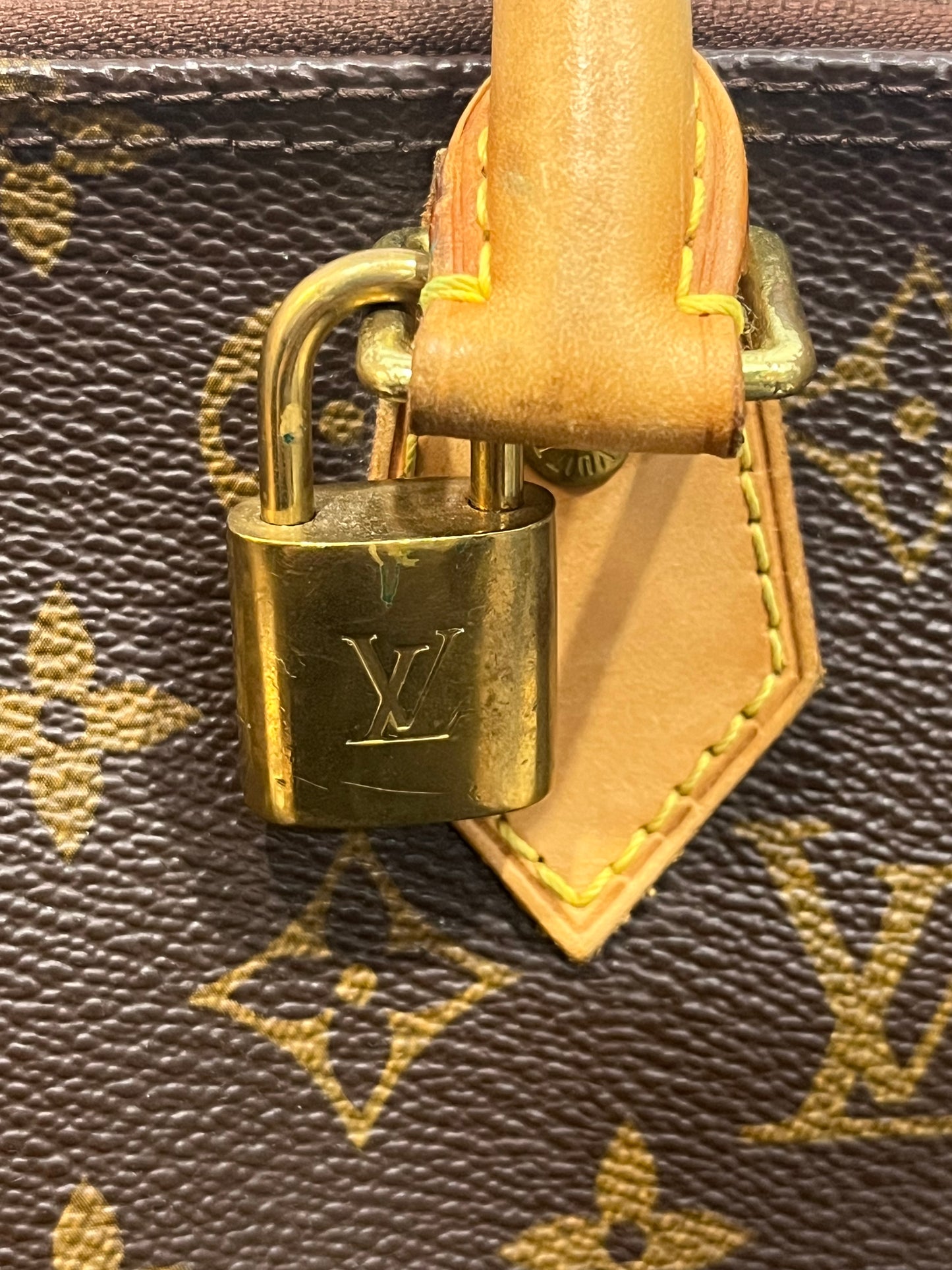 Louis Vuitton Alma with Lock & Key - OS