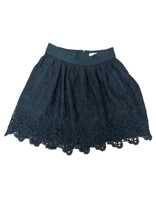 Banana Republic Heritage Lace Overlay Skirt - 0 - Queens Exchange Consignment Boutique