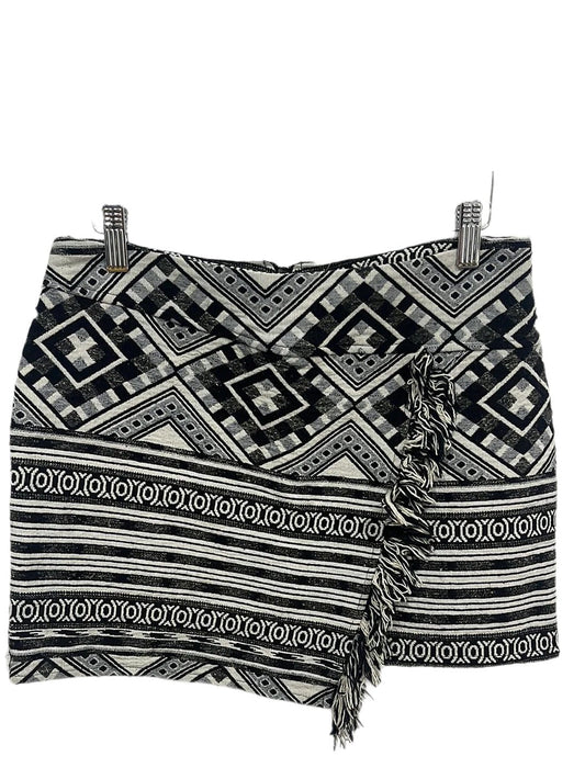 Topshop Black/White Tapestry Fringed Faux-Wrap Mini-Skirt - 8 - Queens Exchange